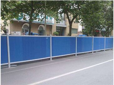 浙江施工圍擋安裝前后注意事項及使用規范